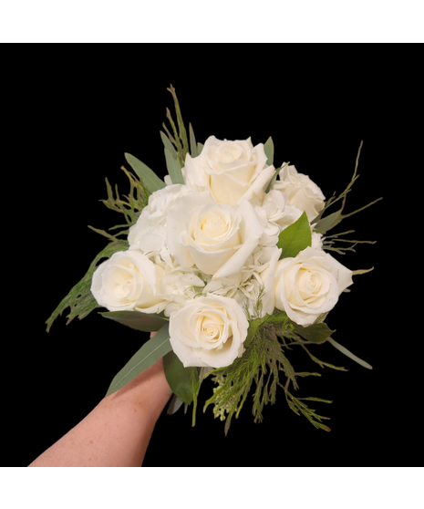 hydrangea and garden rose bouquet